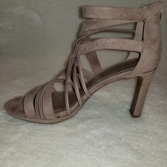 High heels - Picture 3 of 4